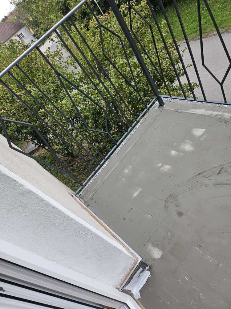 Balkon grundiert