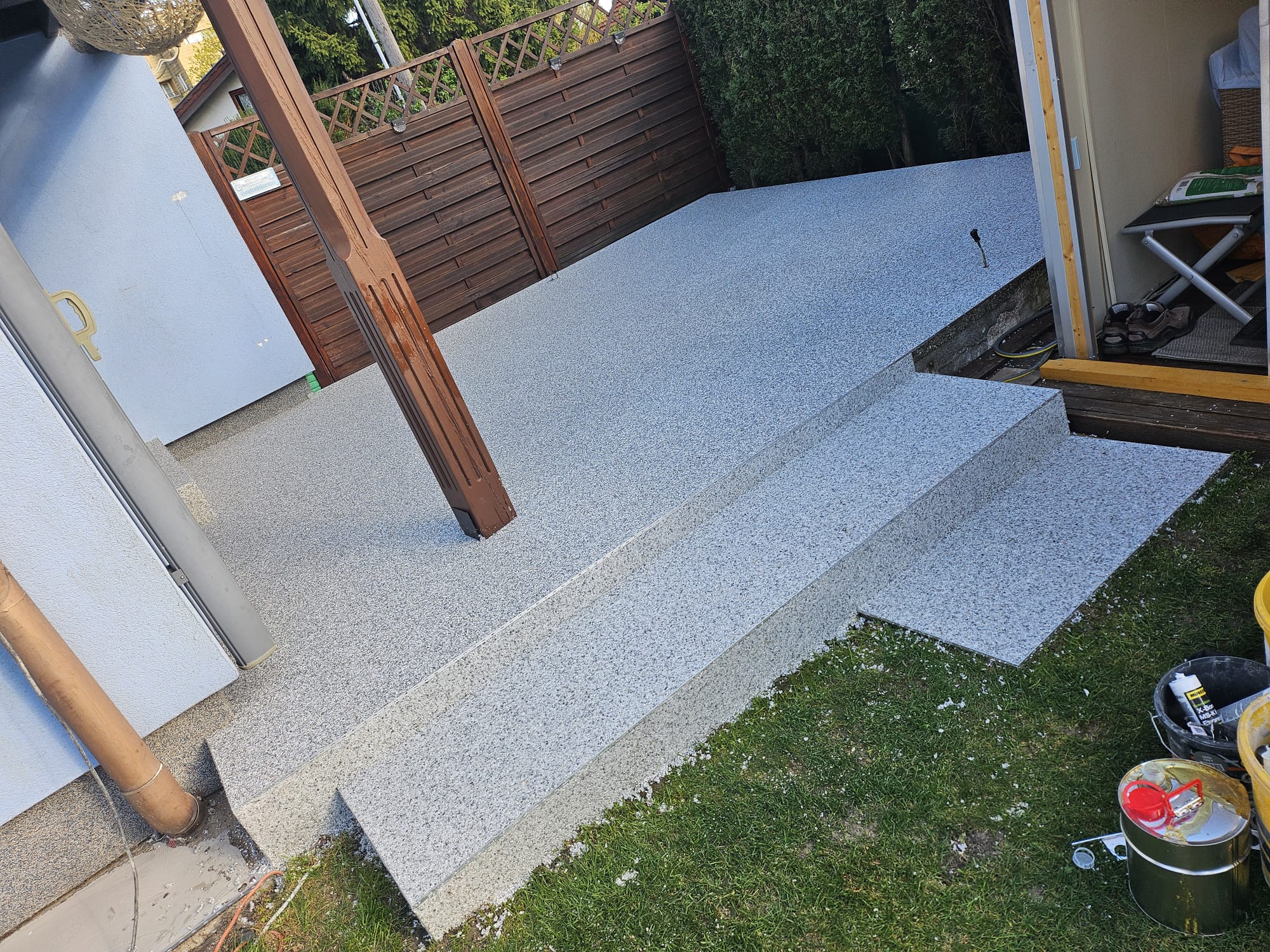 Steinteppich Übergang zum Garten